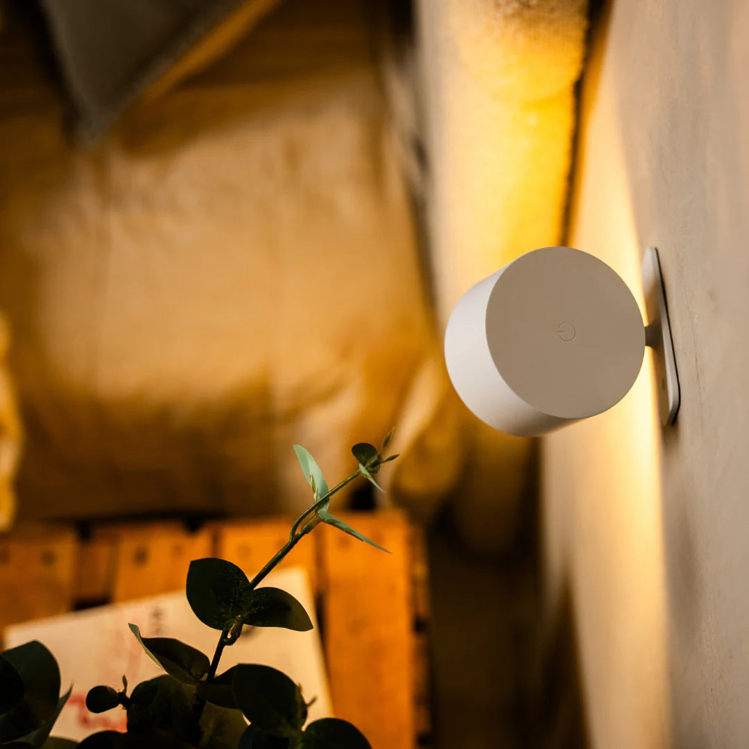 Svala™ | Lámpara de pared